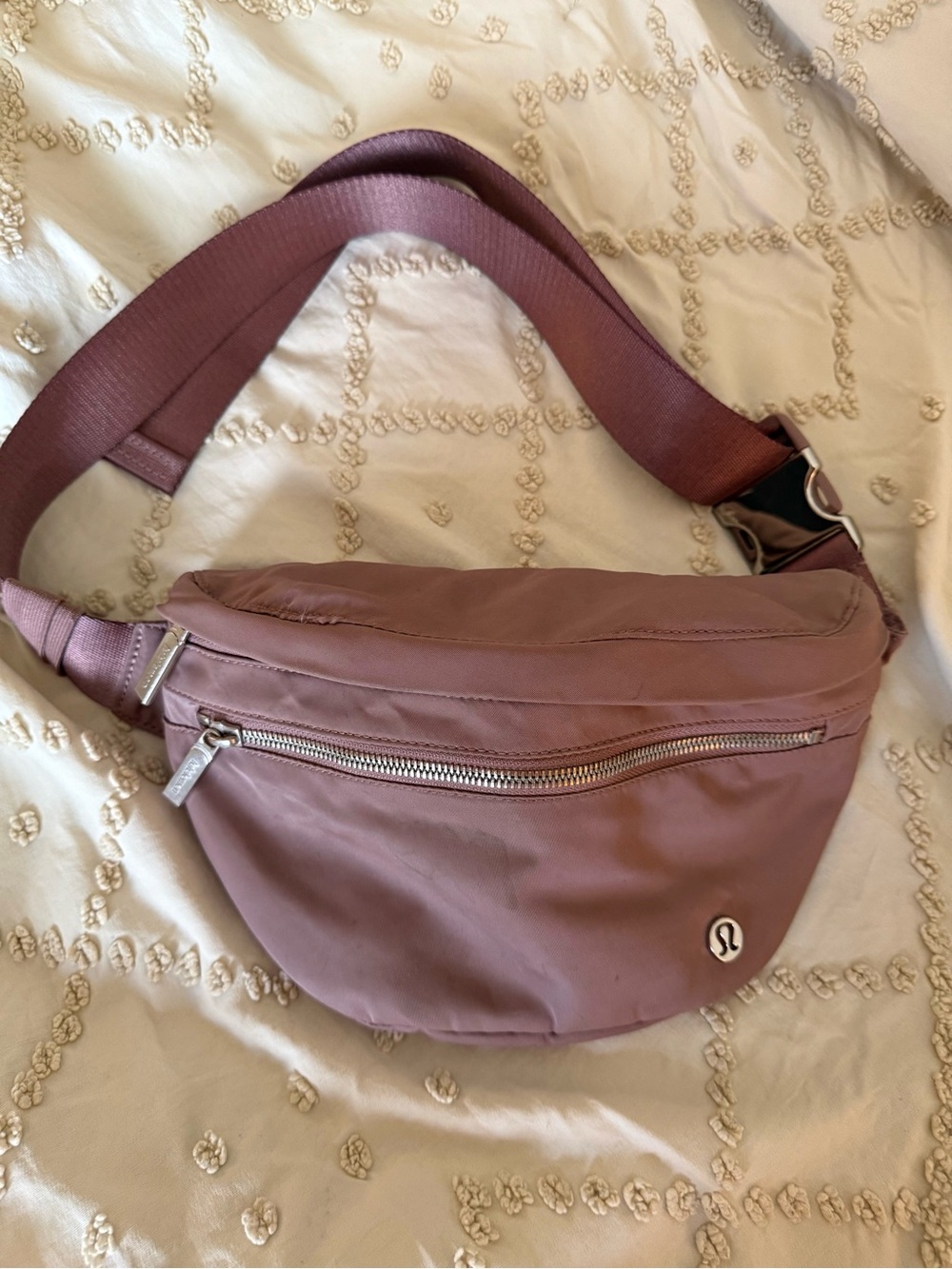 lululemon athletica City Adventurer
2.5 L Mauve 🌸🩷